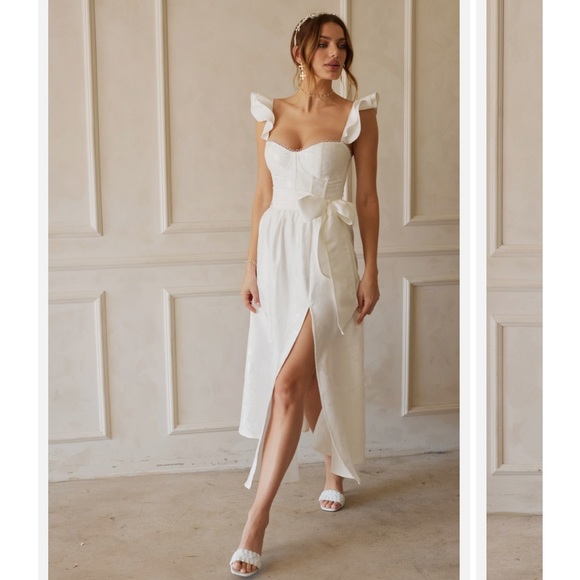 Fame and Partners Dresses & Skirts - Fame and Partners-cream slip with belt and bow
